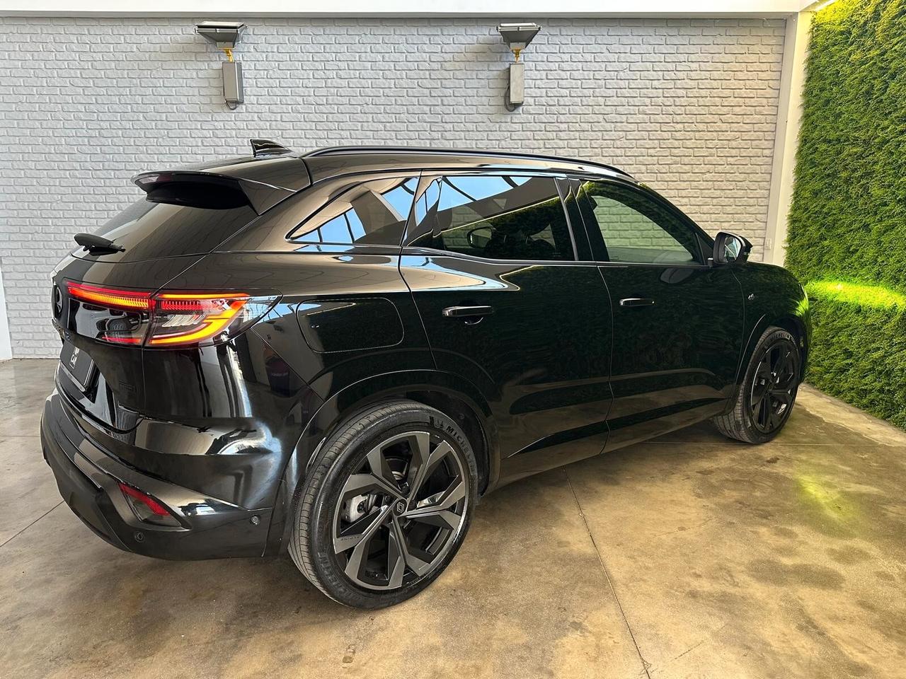 Renault Austral Full Hybrid E-Tech 200 CV Iconic Esprit Alpine