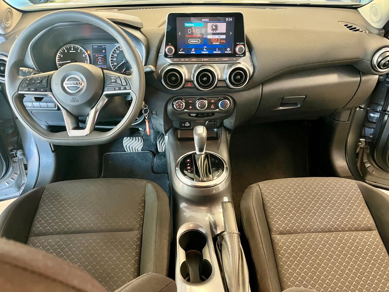 Nissan Juke 1.0 DIG-T 114 CV CAMBIO AUTOMATICO Business