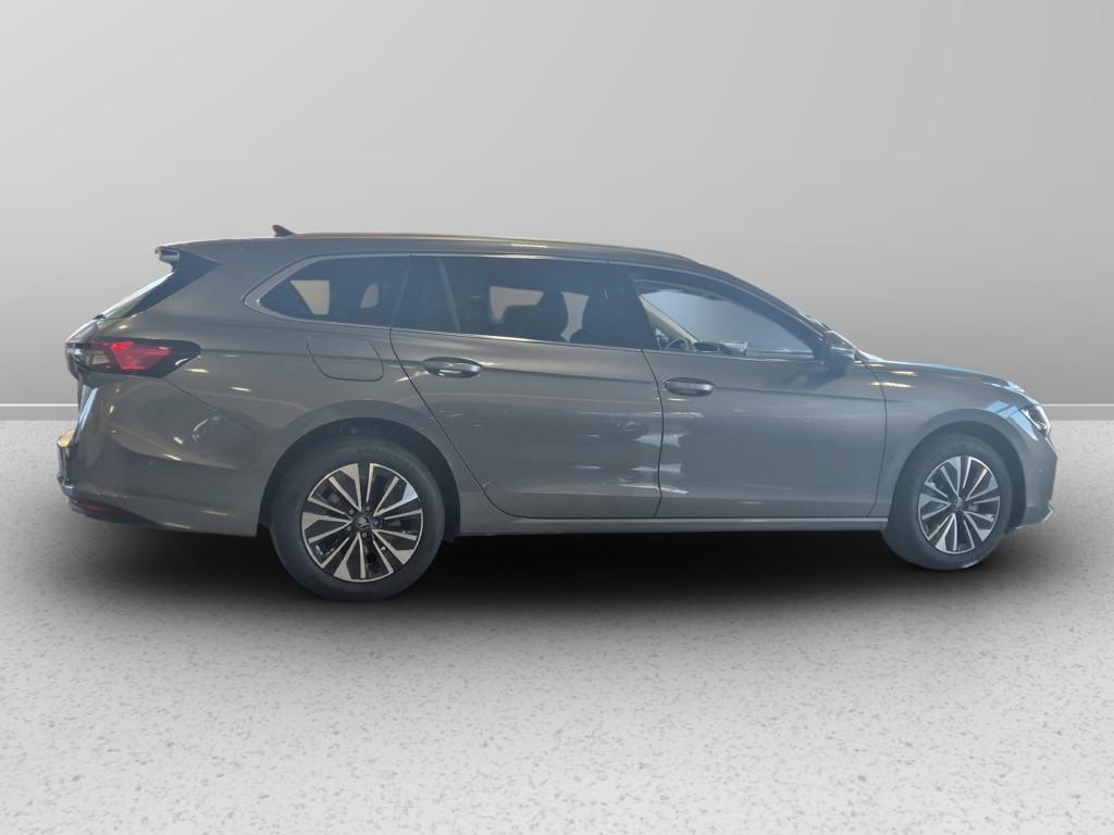 Skoda Superb Wagon 2.0 tdi Style 150cv dsg