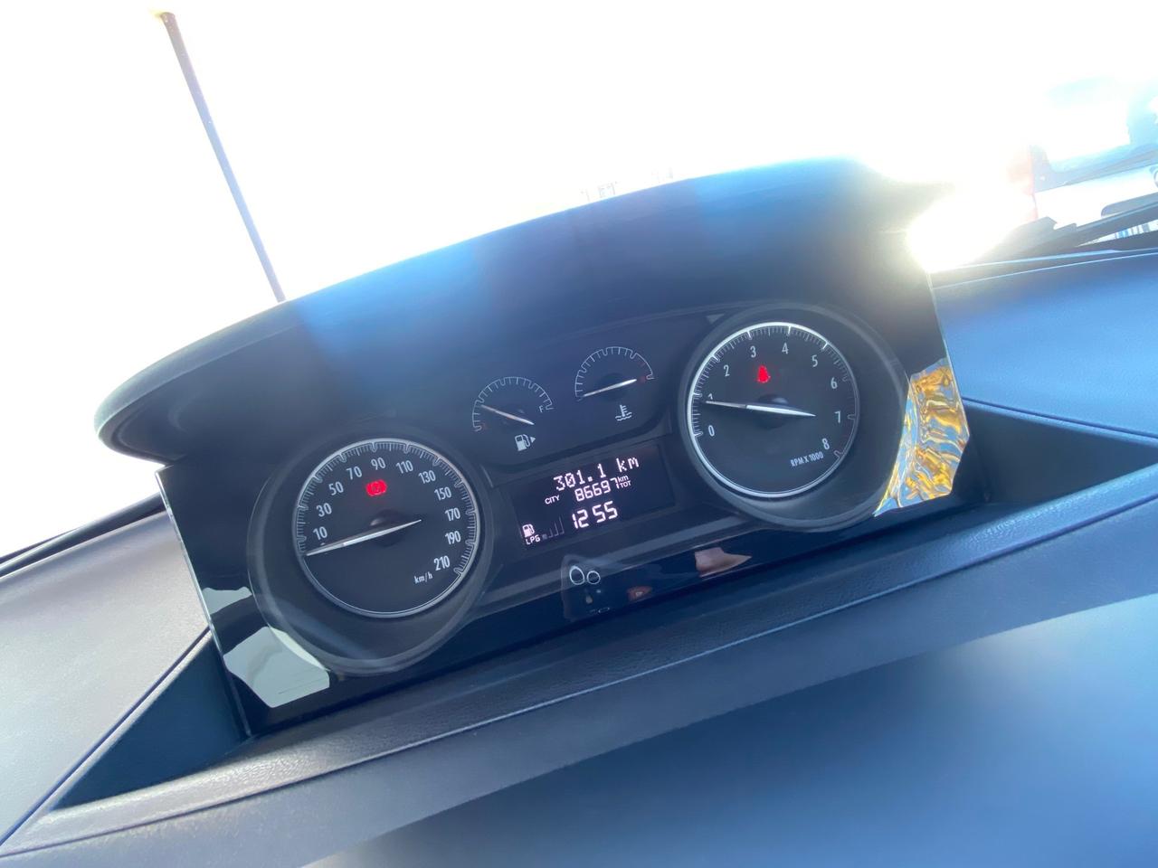 Lancia Ypsilon 1.2 69 CV 5 porte GPL Ecochic Gold