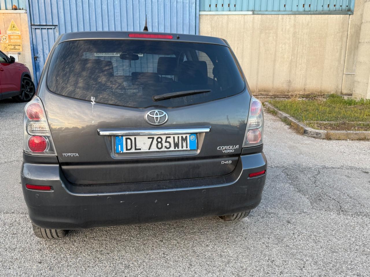 Toyota Corolla 2.0 16V D-4D 5 porte Sol ESP