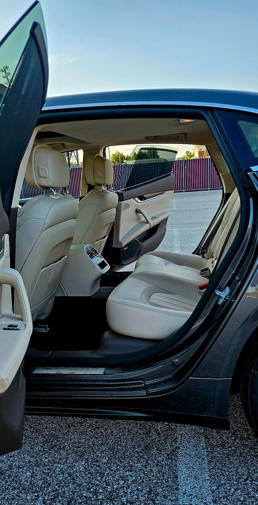 Maserati Quattroporte v6