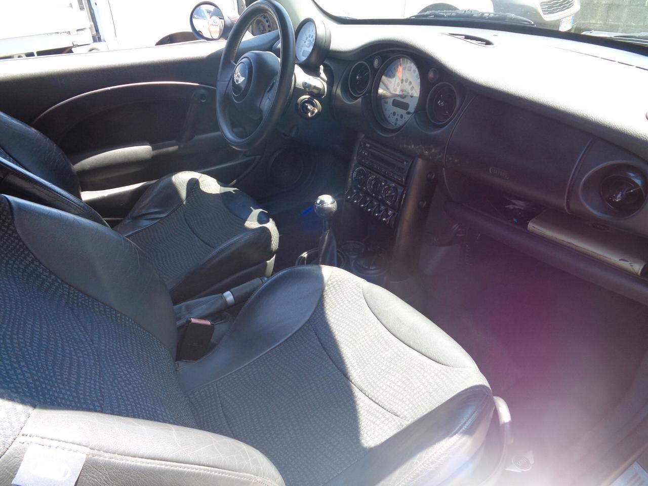 Mini Mini 1.6 16V Cooper