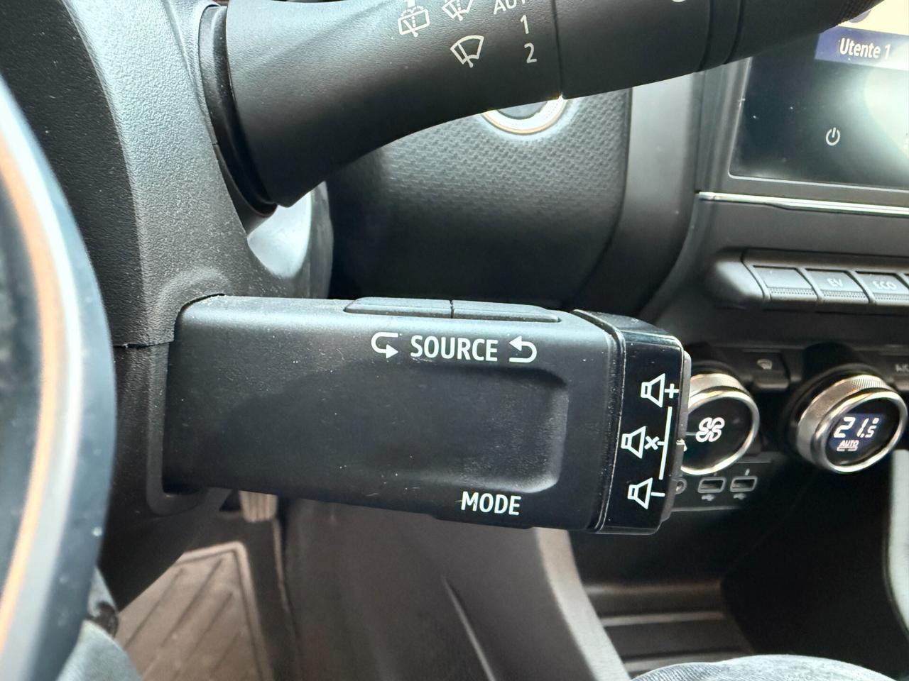 Renault Clio Full Hybrid E-Tech 145 CV 5 porte R.S. Line automatica