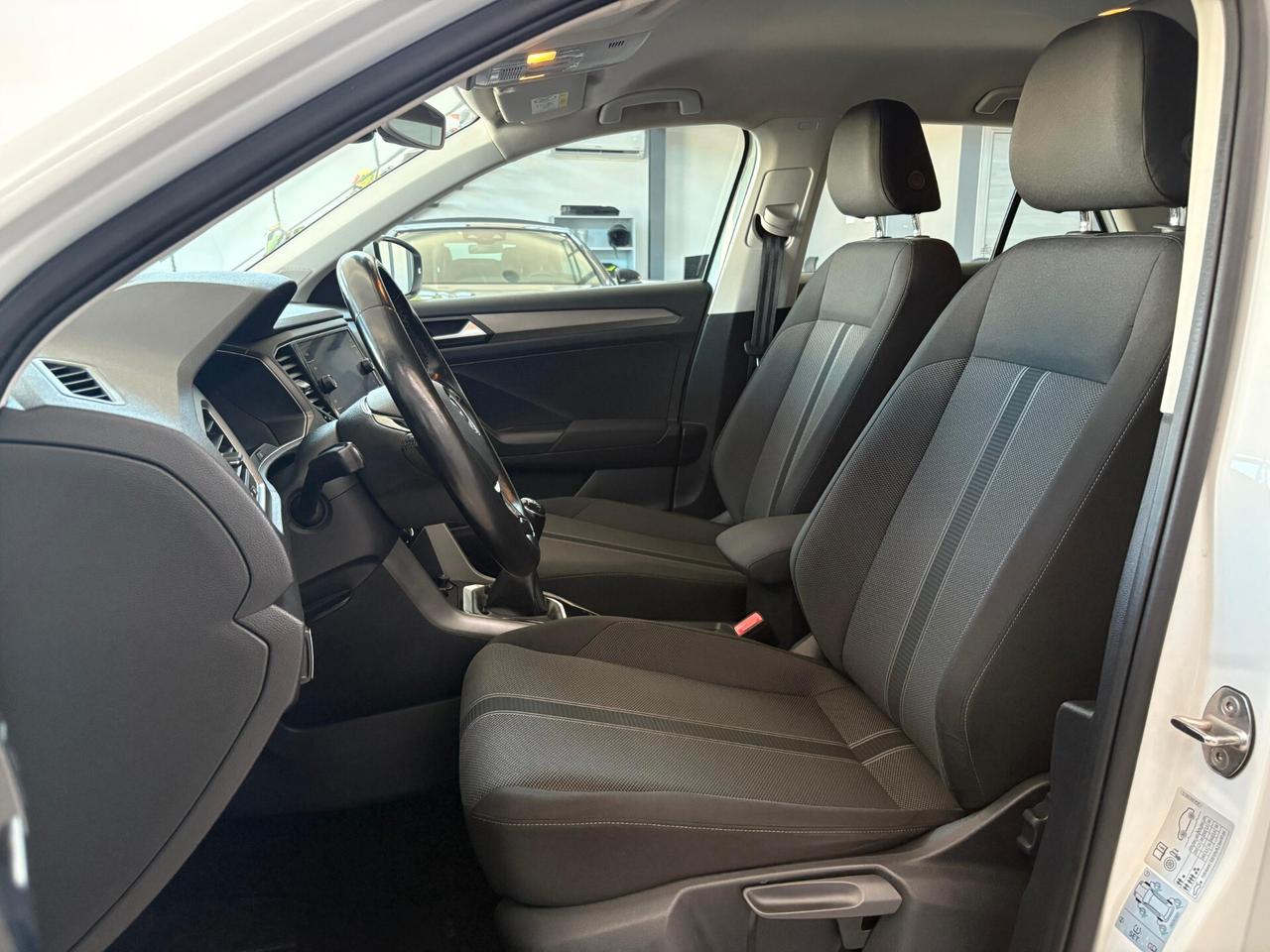 Volkswagen T-Roc 1.6 TDI SCR Business BlueMotion Technology