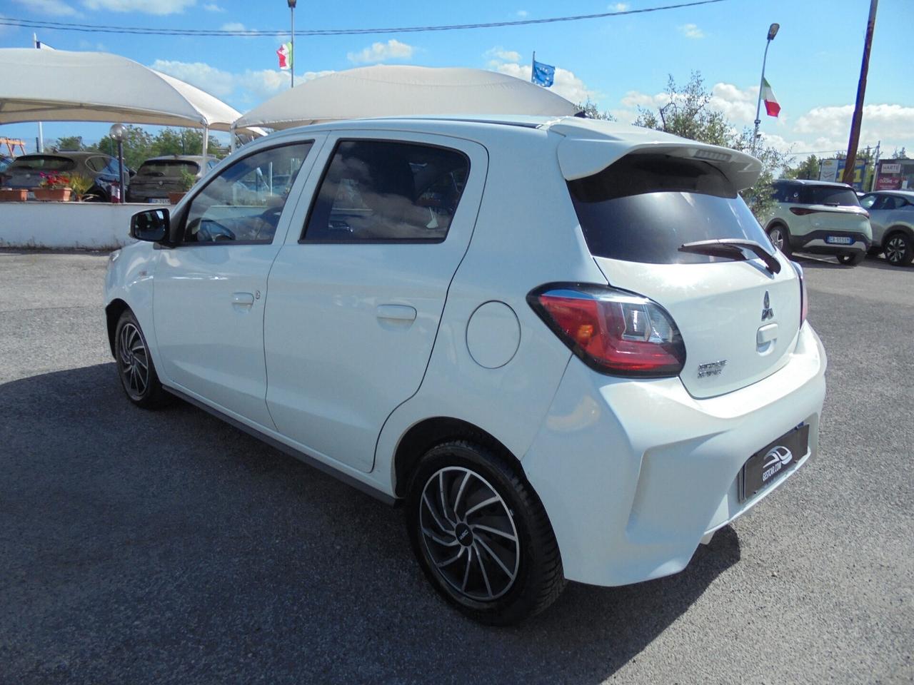 Mitsubishi Space Star 1.2 Intense SDA