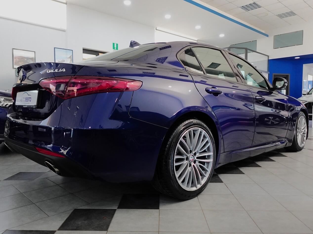 Alfa Romeo Giulia 2.2 MJT 180 CV AT8 SUPER