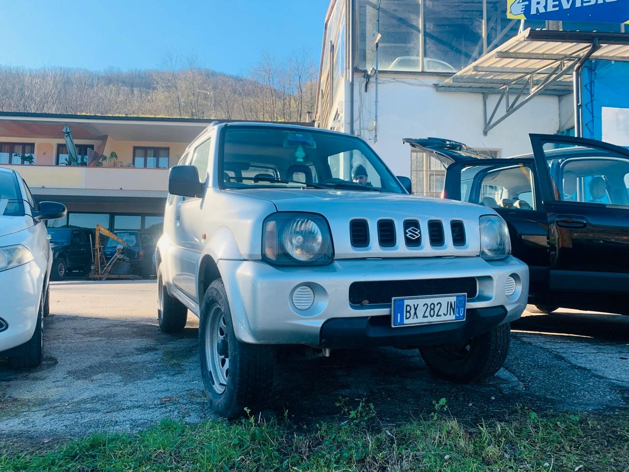 Suzuki Jimny 1.3i 16V cat 4WD JLX