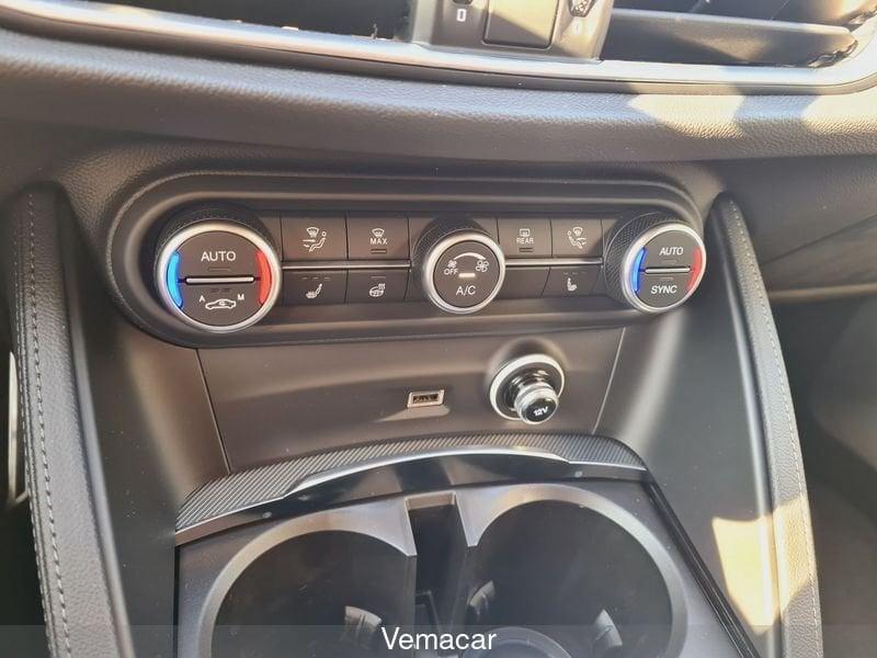 Alfa Romeo Stelvio 2.2 Tds 210 CV AT8 Q4 Veloce, iva esposta