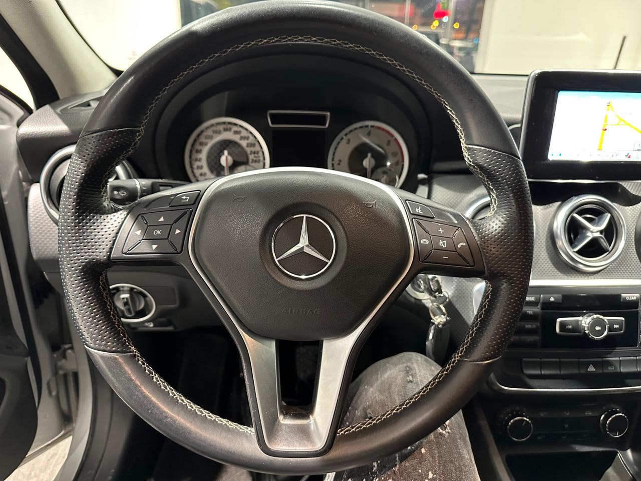 Mercedes-benz A 180 CDI BlueEFFICIENCY Executive