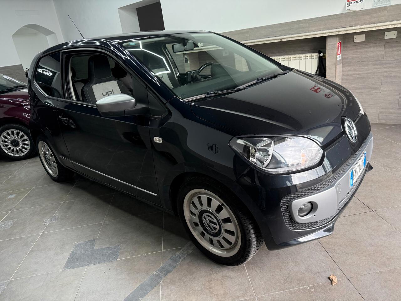 Volkswagen up! 1.0 75 CV 3p. high