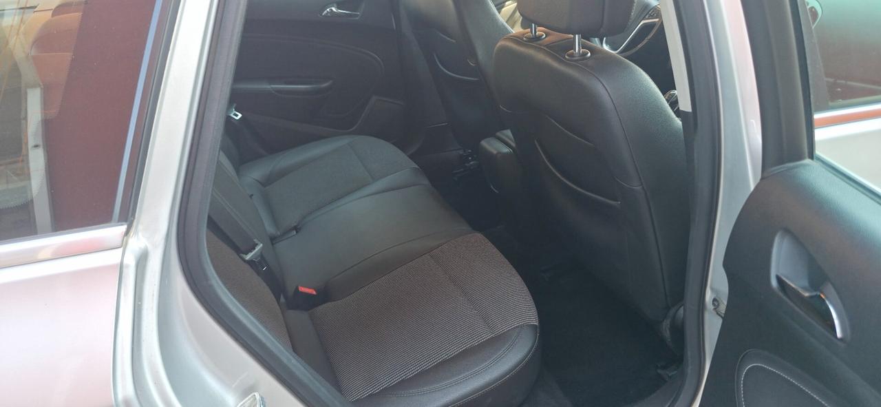 Opel Astra 1.7 CDTI 130CV Sports Tourer Cosmo
