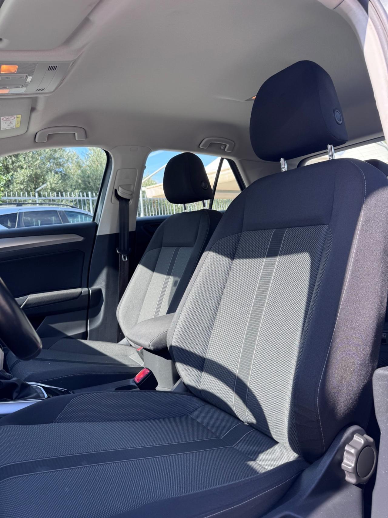 Volkswagen T-Roc 2.0 TDI 150 CV DSG SPORT 2023