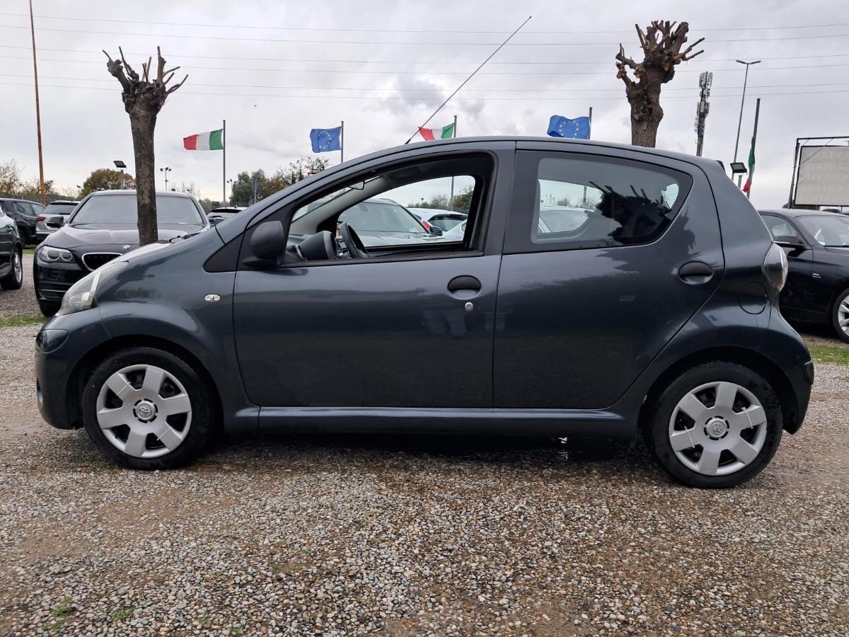 TOYOTA - Aygo 5p 1.0 Active connect