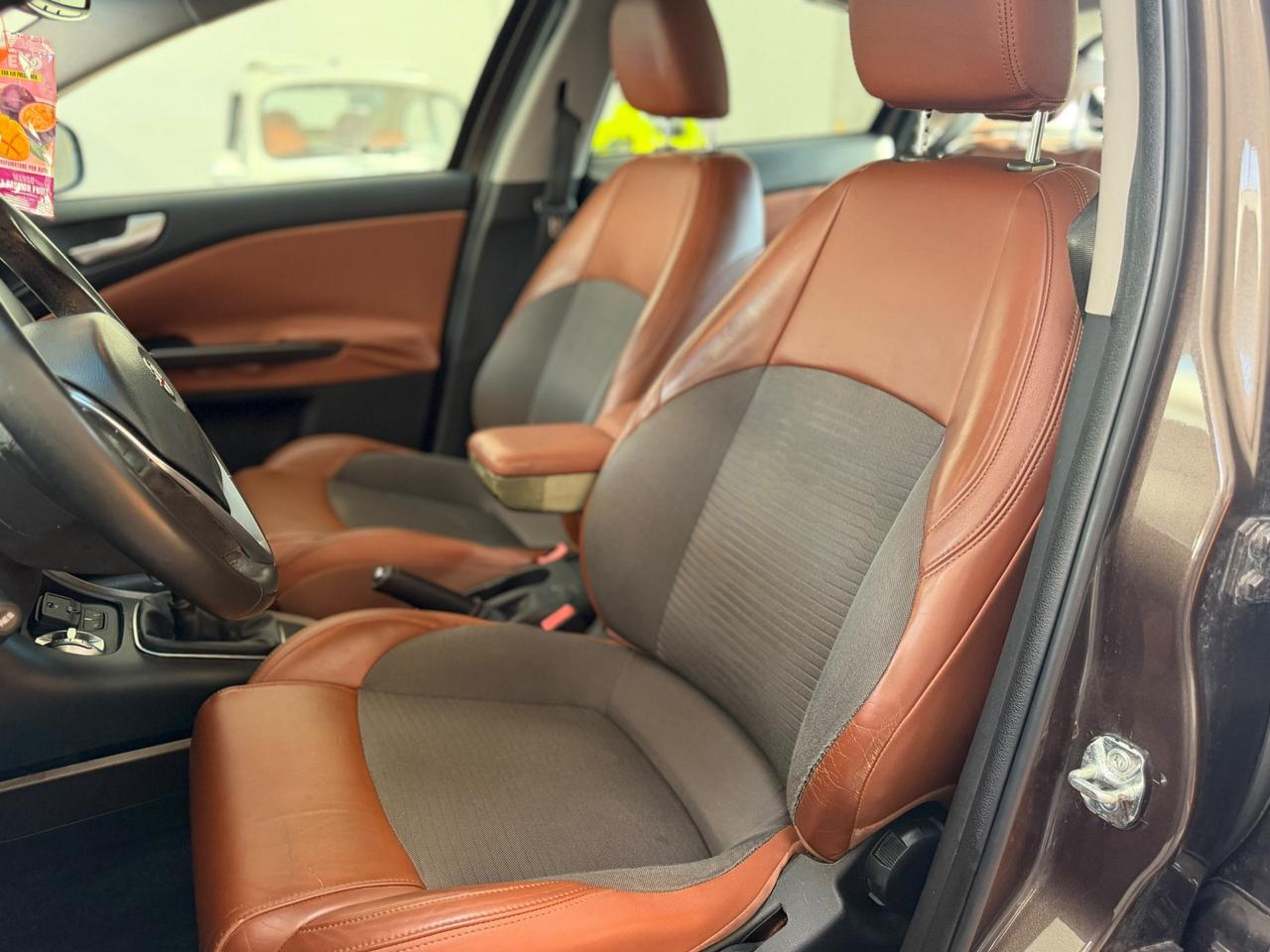 Alfa Romeo Giulietta 1.6 JTDm-2 105 CV Exclusive