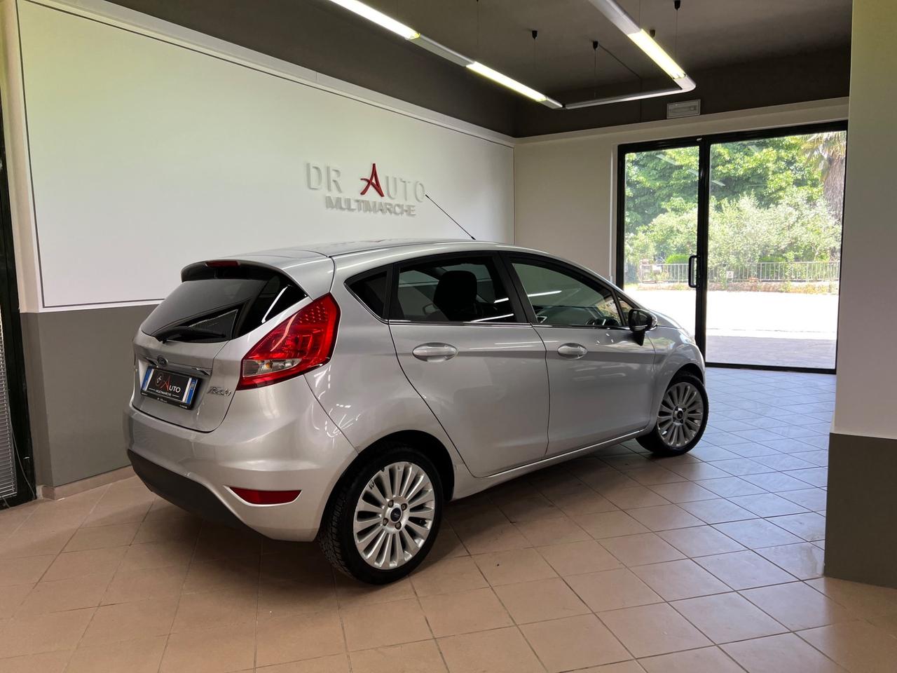 Ford Fiesta 1.4 TDCi 5p. Titanium