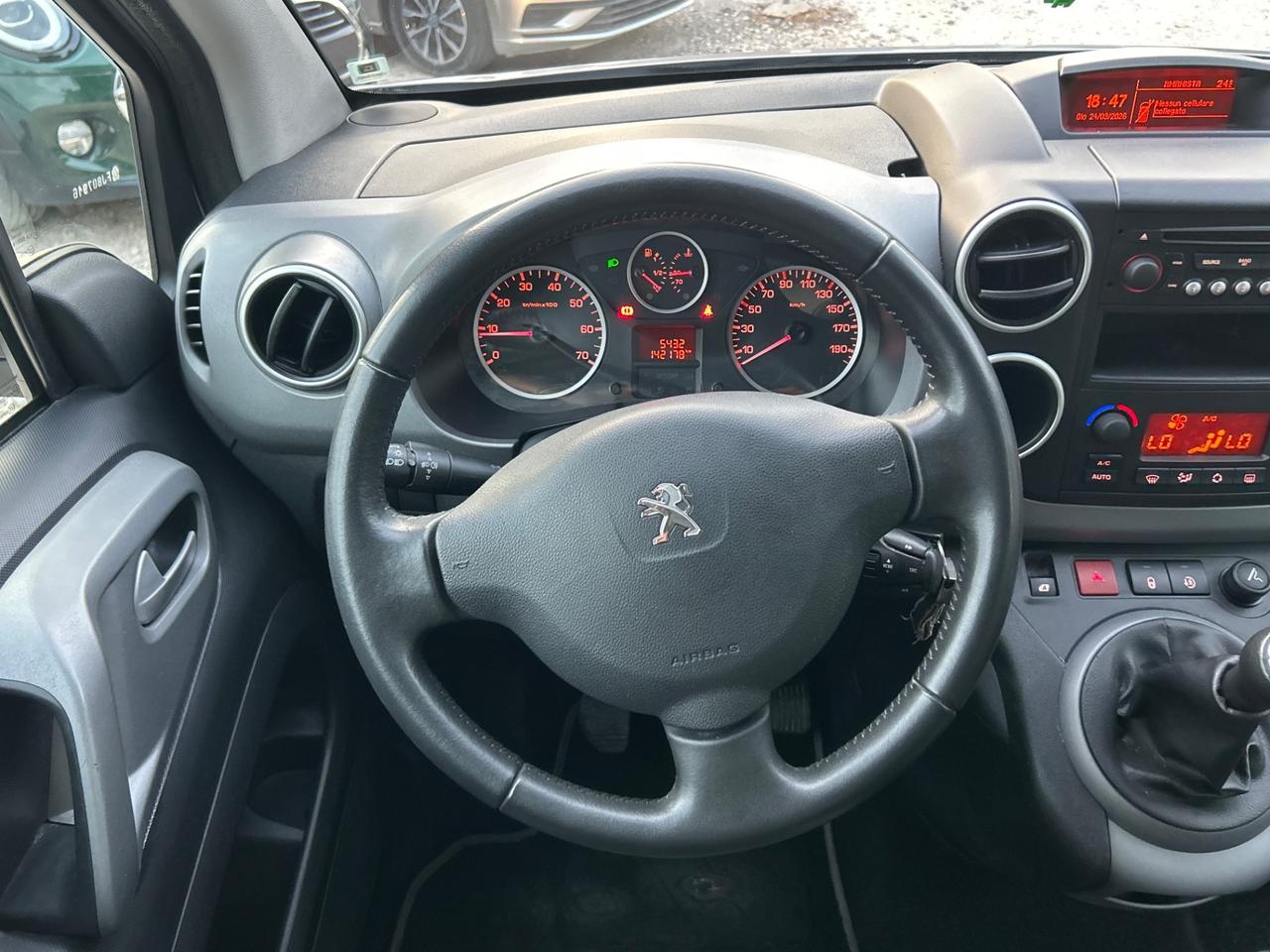 Peugeot Partner Tepee BlueHDi 100 Outdoor Euro6