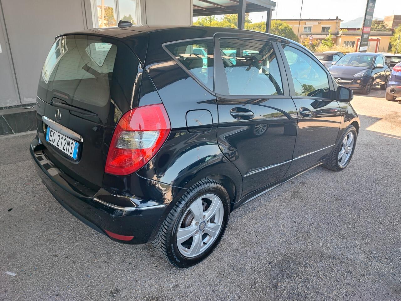 Mercedes-benz A 160 BlueEFFICIENCY Elegance