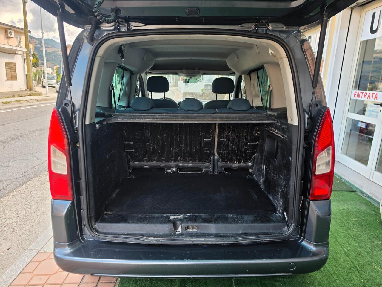 Citroen Berlingo 1.6 hdi 100cv 5 POSTI