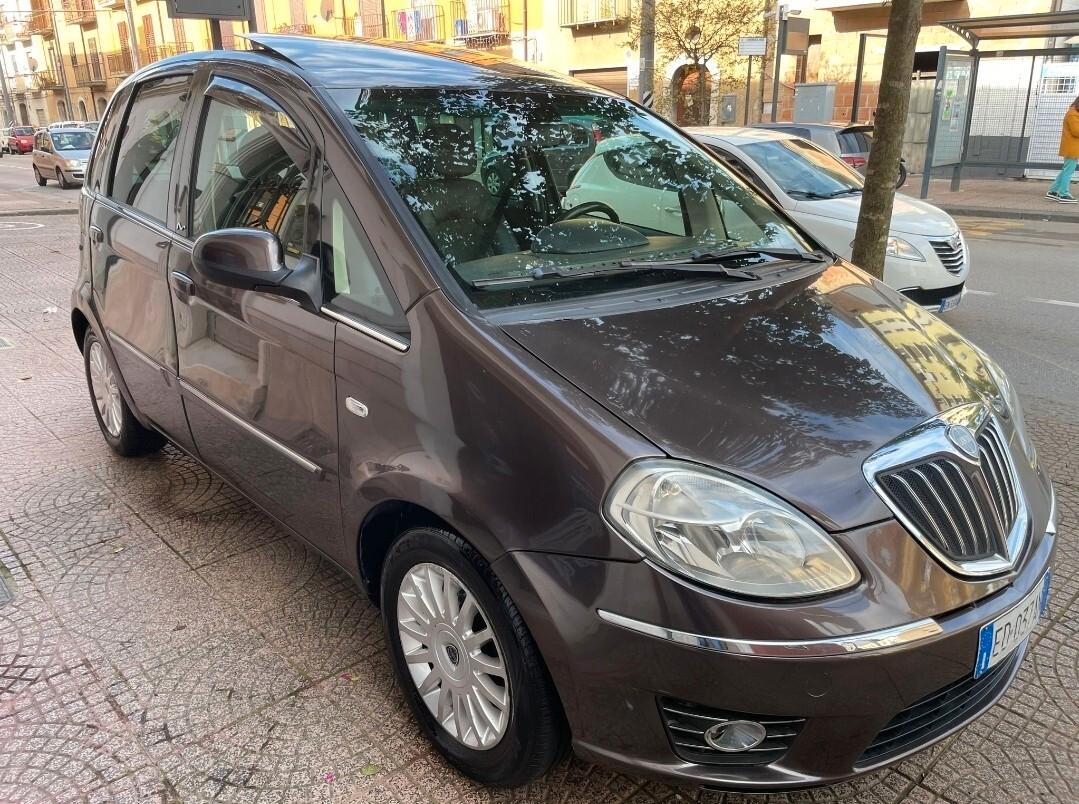 Lancia MUSA 1.3 Multijet 16V 90 CV Oro Plus