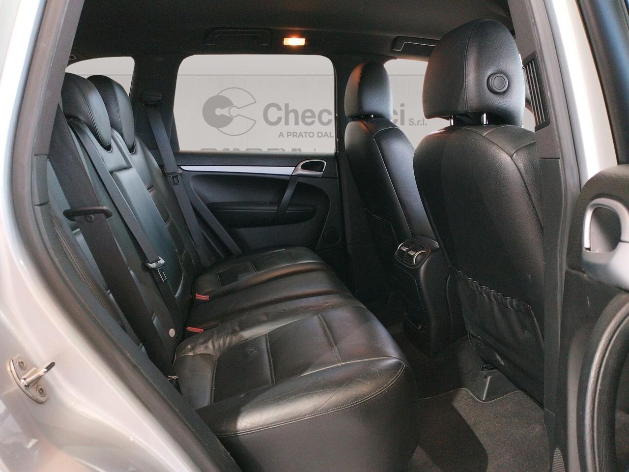 Porsche Cayenne 3.0 tdi V6 tiptronic dpf