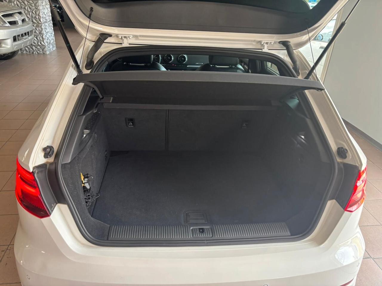 Audi A3 SPB 2.0 TDI S tronic Sport S LINE - VIRTUAL COCKPIT