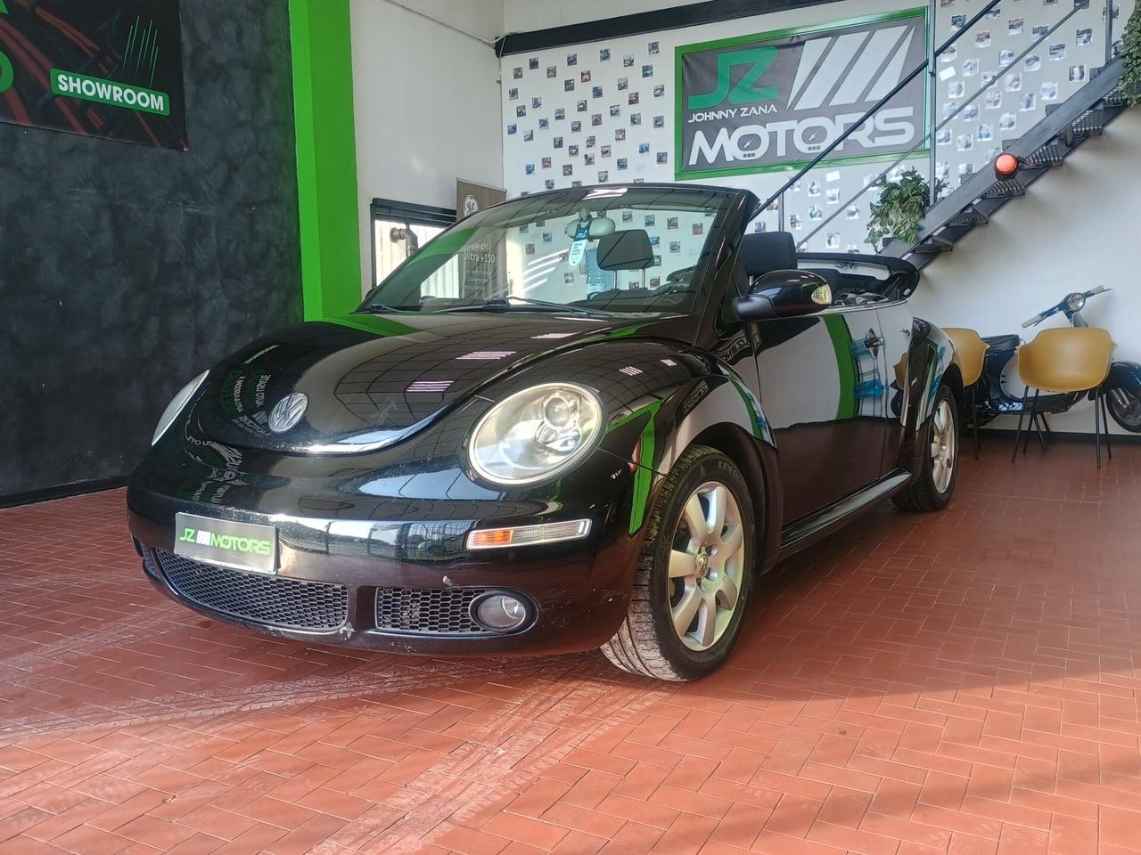 VOLKSWAGEN NEW BEATTLE CABRIO