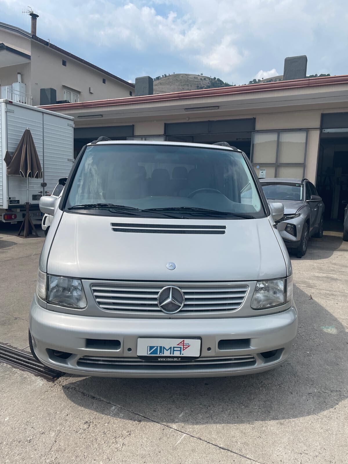 MERCEDES Classe V220 - 2001