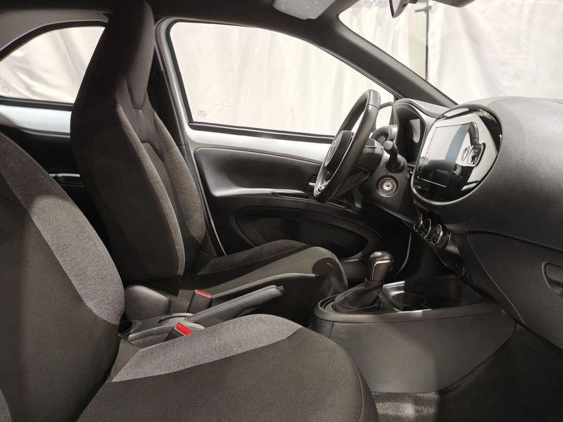 Toyota Aygo X Aygo X 1.0 VVT-i 72 CV 5 porte Active S-CVT
