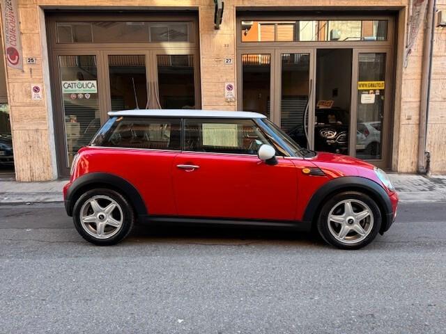 Mini Cooper D 1.6 16V D Pepper