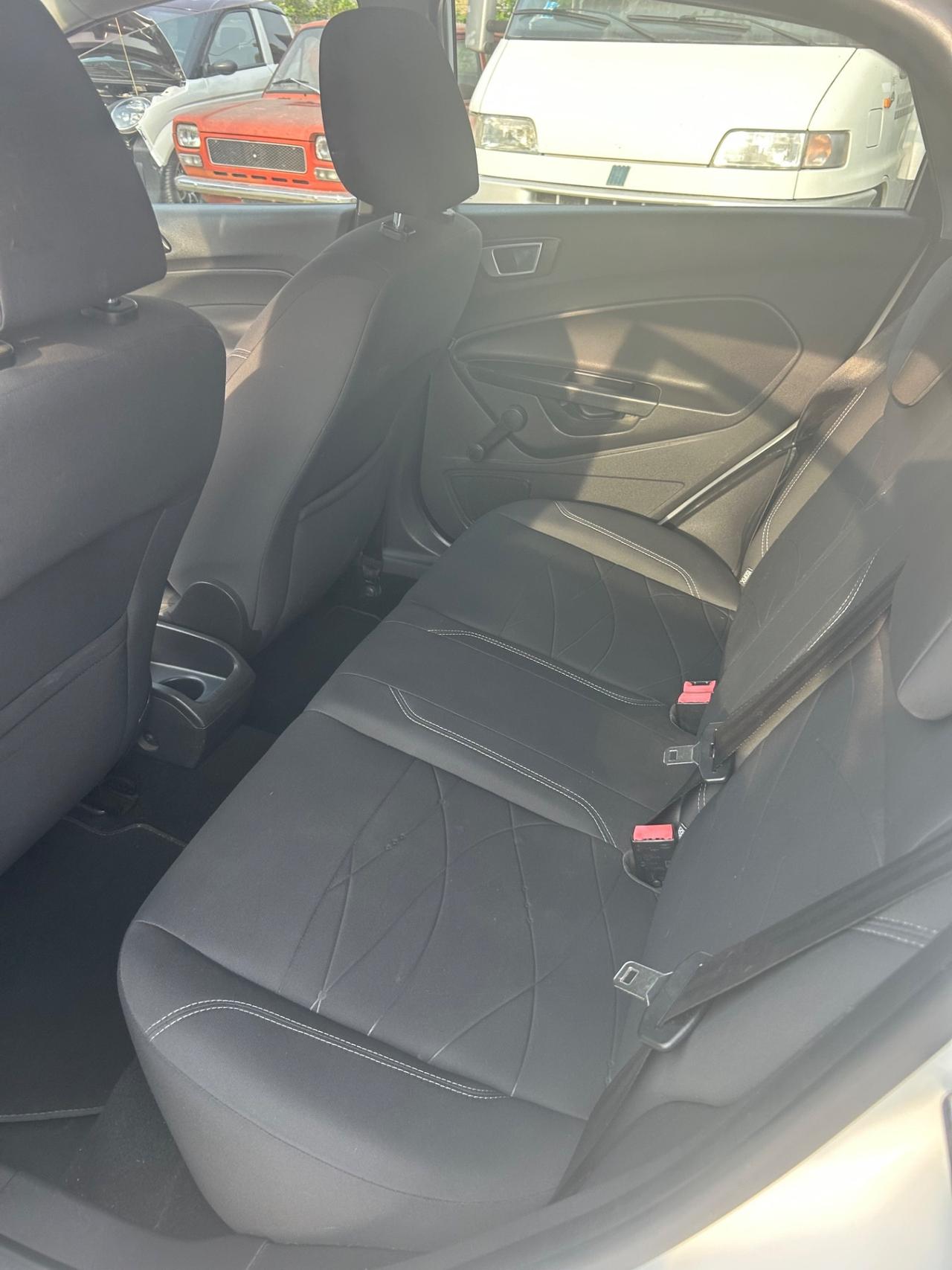 Ford Fiesta 1.0 80CV 5 porte Titanium