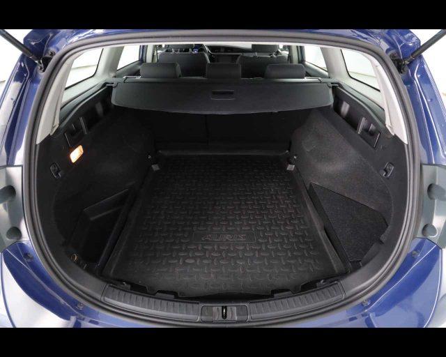 TOYOTA Auris Touring Sports 1.8 Hybrid Business