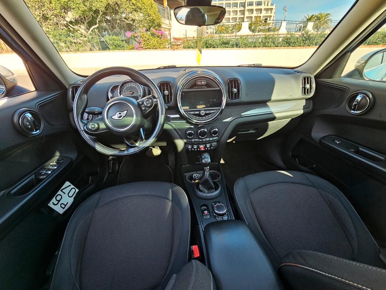 Mini Cooper D Countryman 2.0 Hype