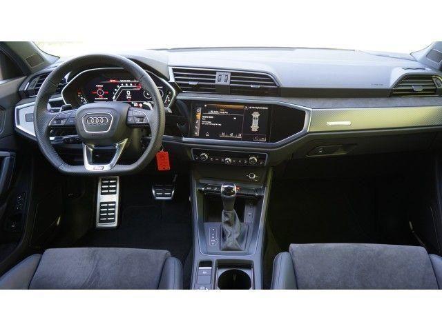 AUDI Q3 RS 2.5 TFSI quattro S tronic