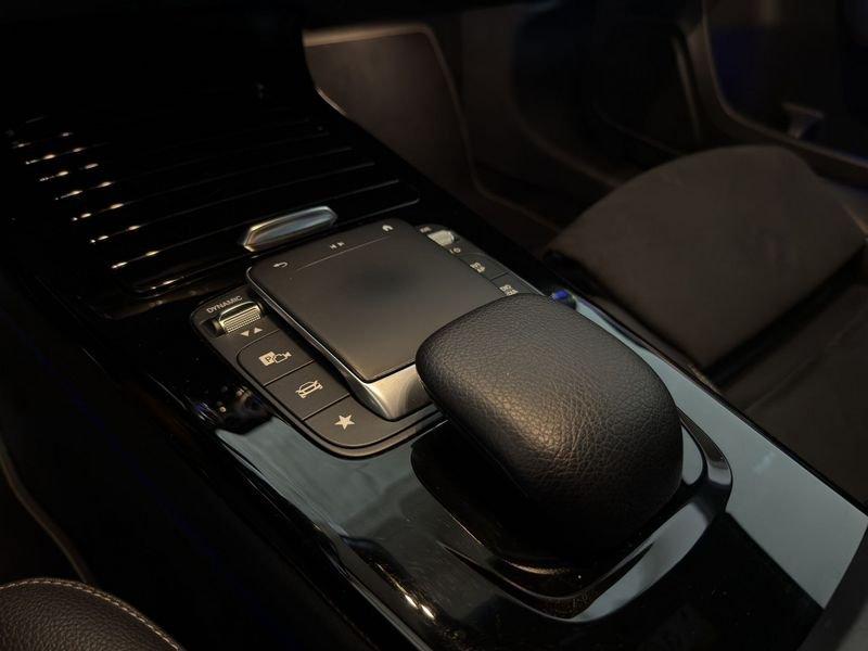 Mercedes-Benz Classe A A 180 d Premium AMG Line