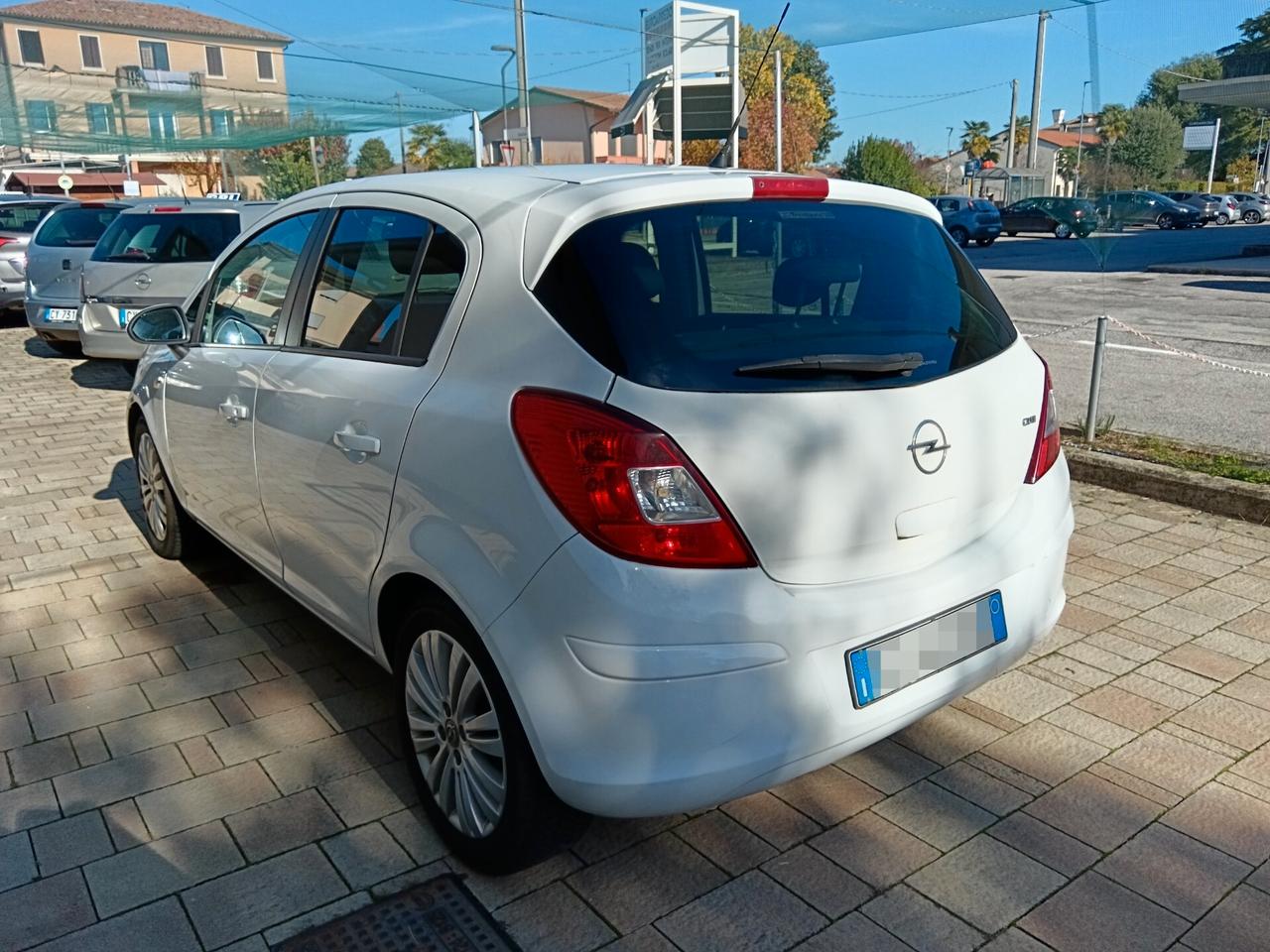 Opel Corsa 1.3 CDTI 75CV 5 porte Cosmo