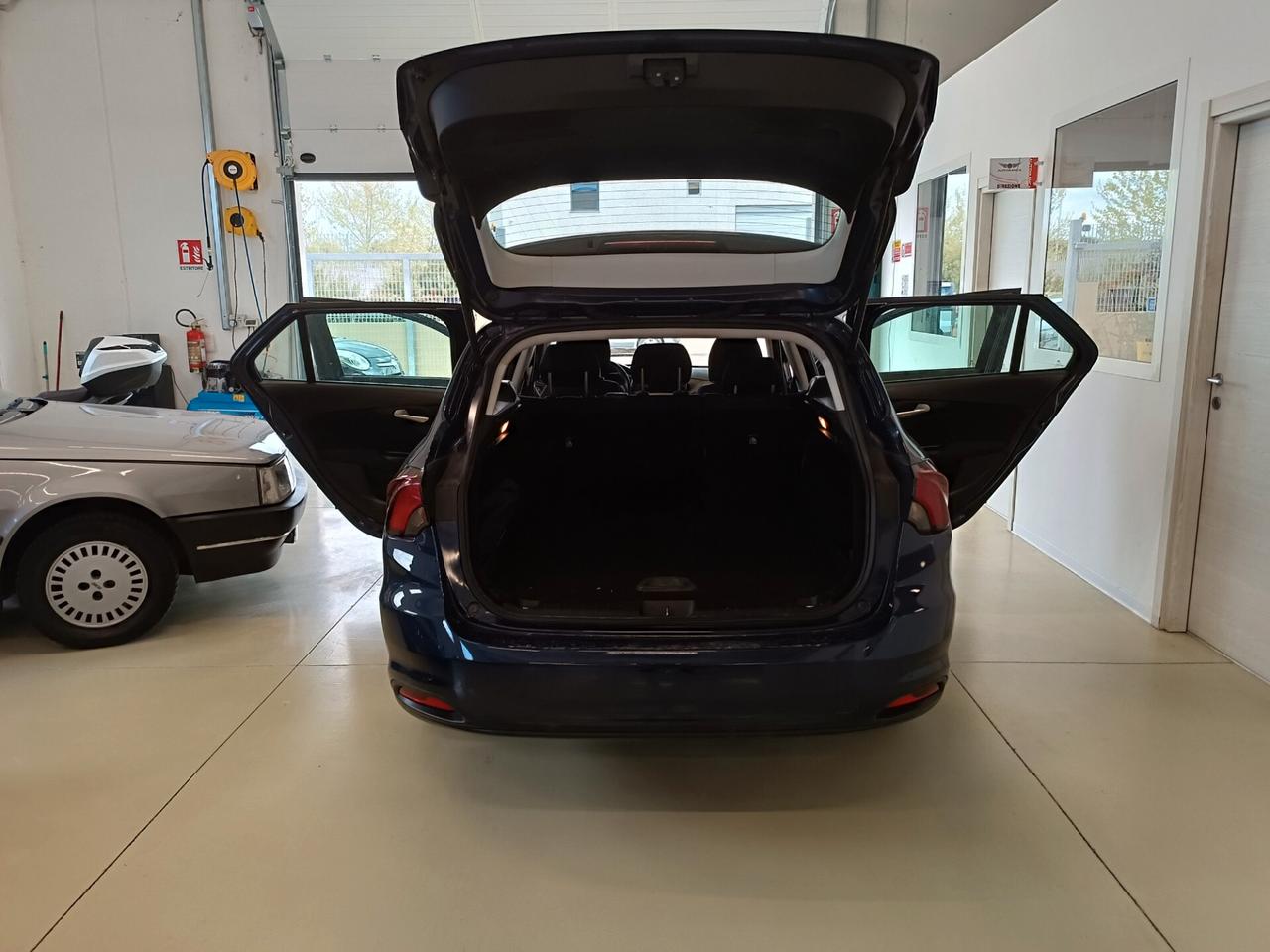 Fiat Tipo 1.6 Mjt S&S DCT SW S-Design