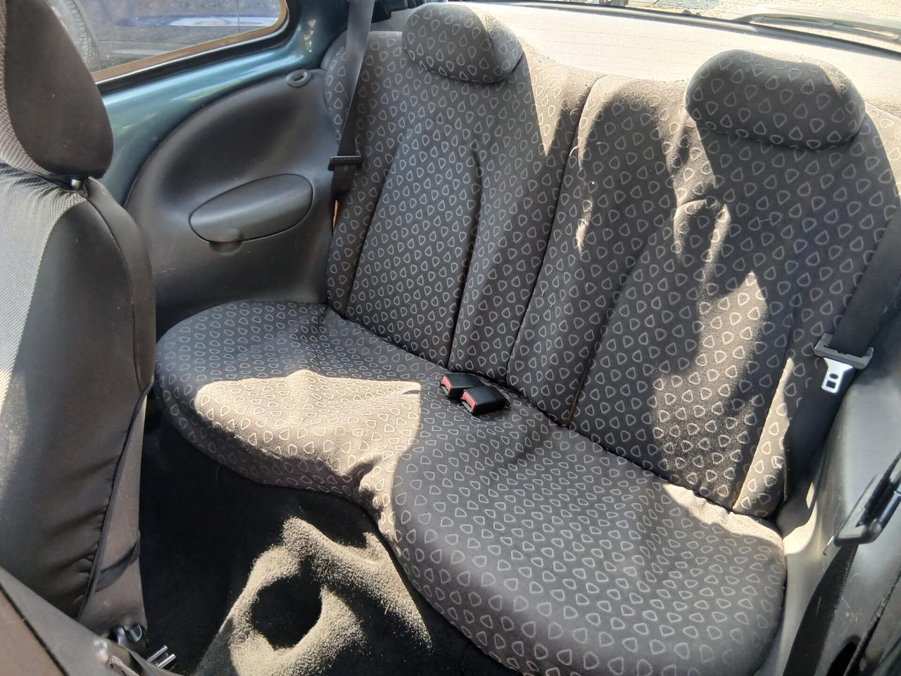 FORD KA 1300 b