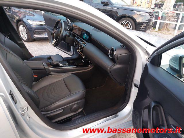 MERCEDES-BENZ A 250 e hybrid EQ Business Plug In Hybrid