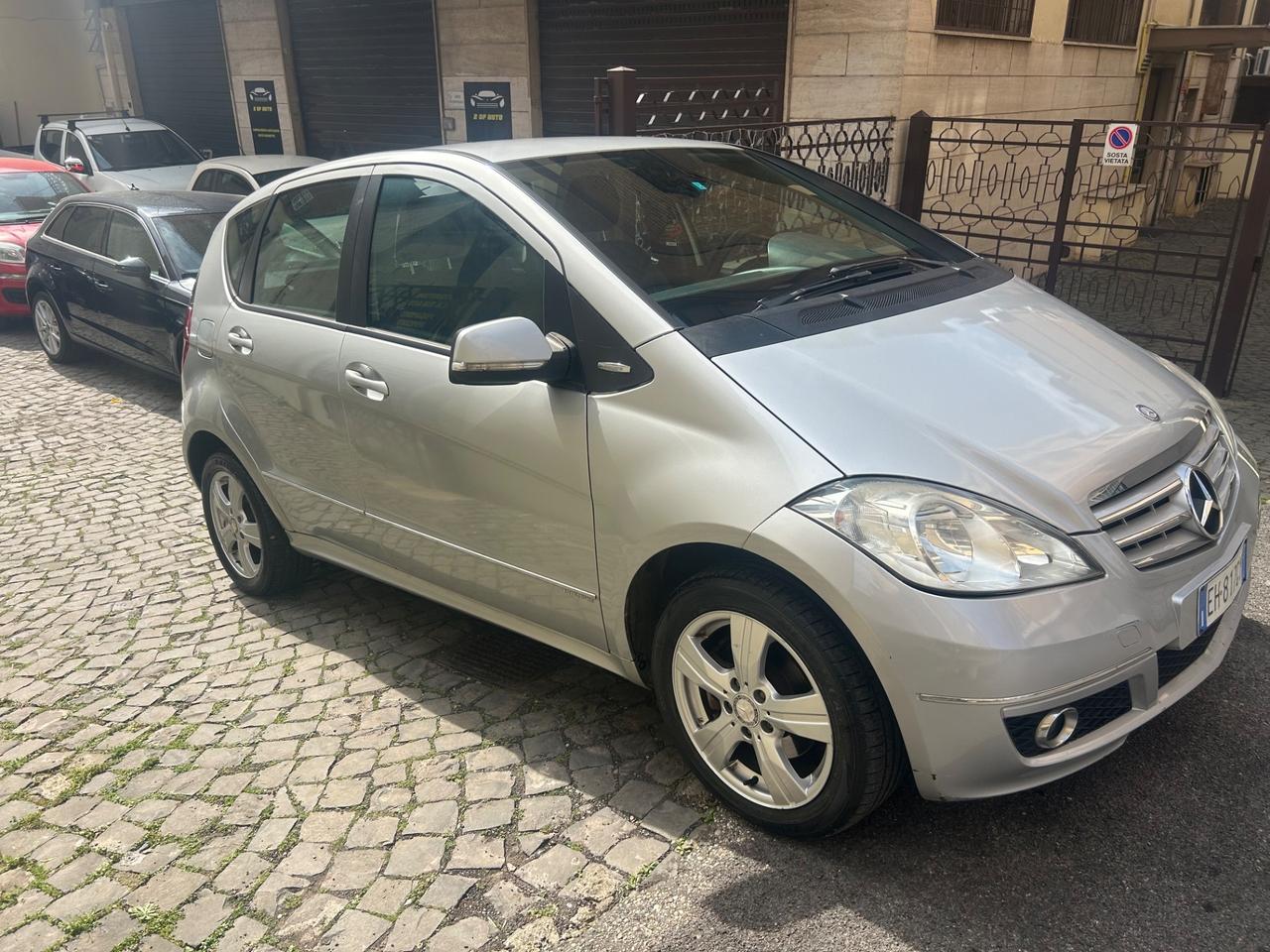 Mercedes-benz A 180 BlueEFFICIENCY Coupé Avantgarde