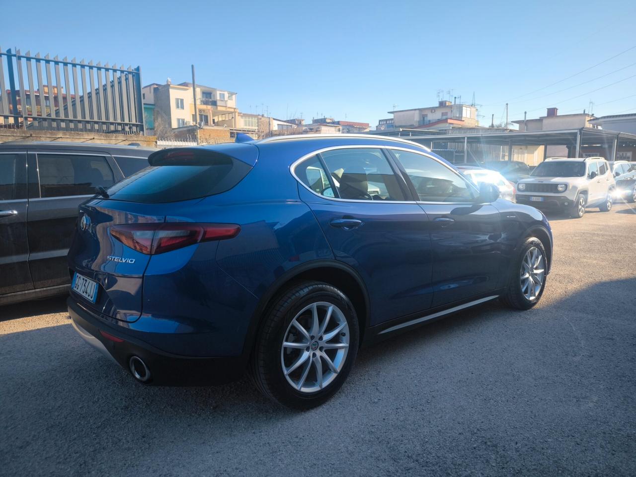 Alfa Romeo Stelvio 2.2 Turbodiesel 190 CV AT8 Q4 super