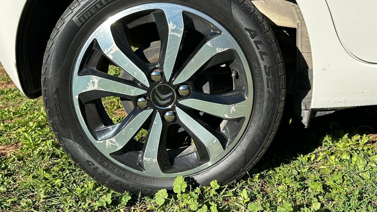 Citroen C1 Airscape VTi 68 5P Shine GPL 2016 NEOPATENT leggi testo