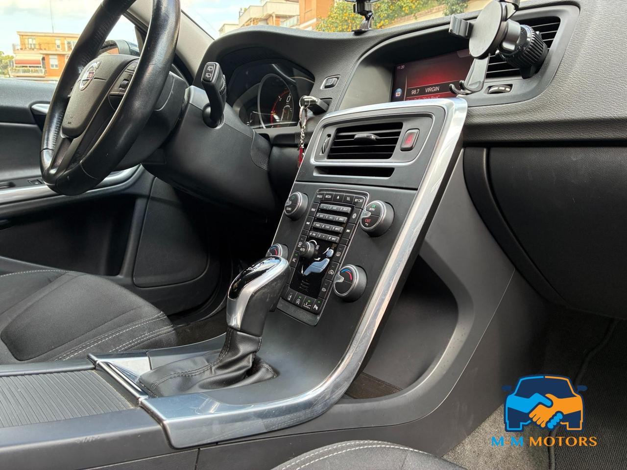 Volvo V60 2.0 d2 Business geartronic 120 cv