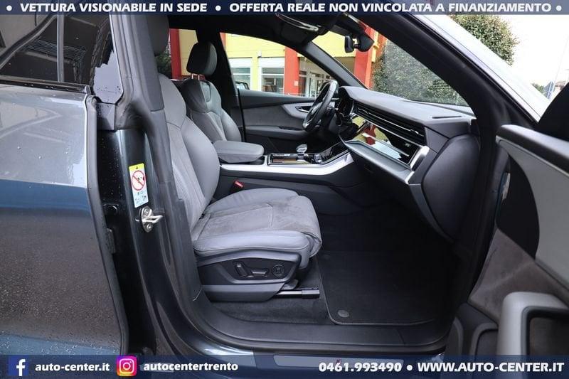 Audi Q8 50 TDI quattro Sport S-LINE Black 22 SLINE