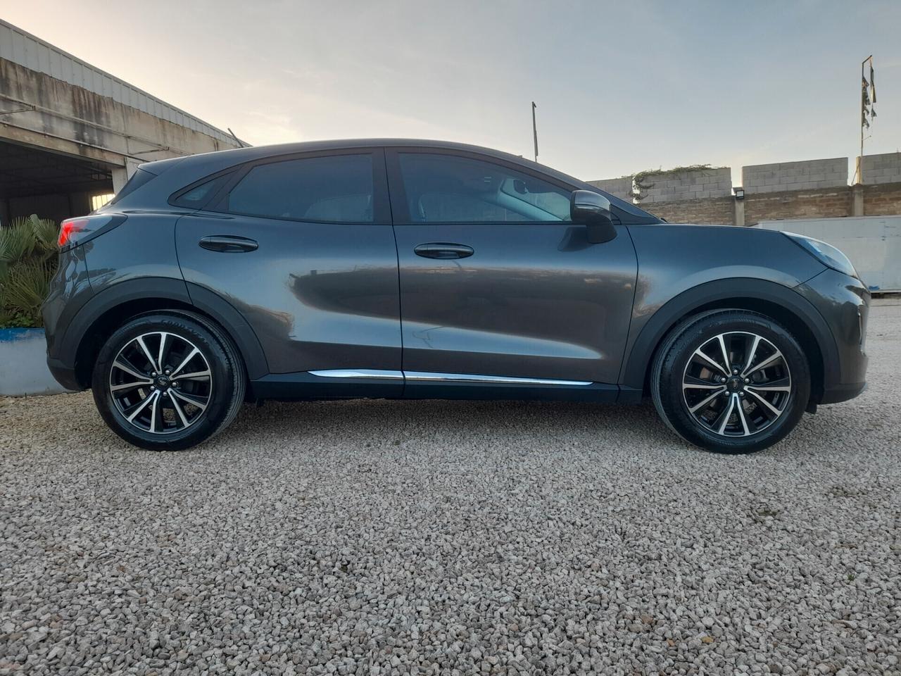 Ford Puma 1.0 EcoBoost Hybrid Titanium Solo 38.000km