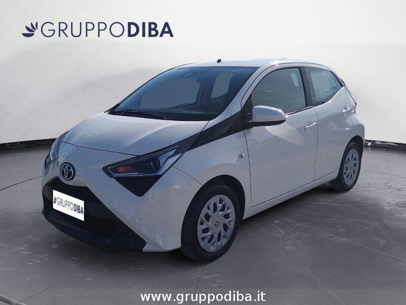 Toyota Aygo II 2018 5p 5p 1.0 x-business 72cv