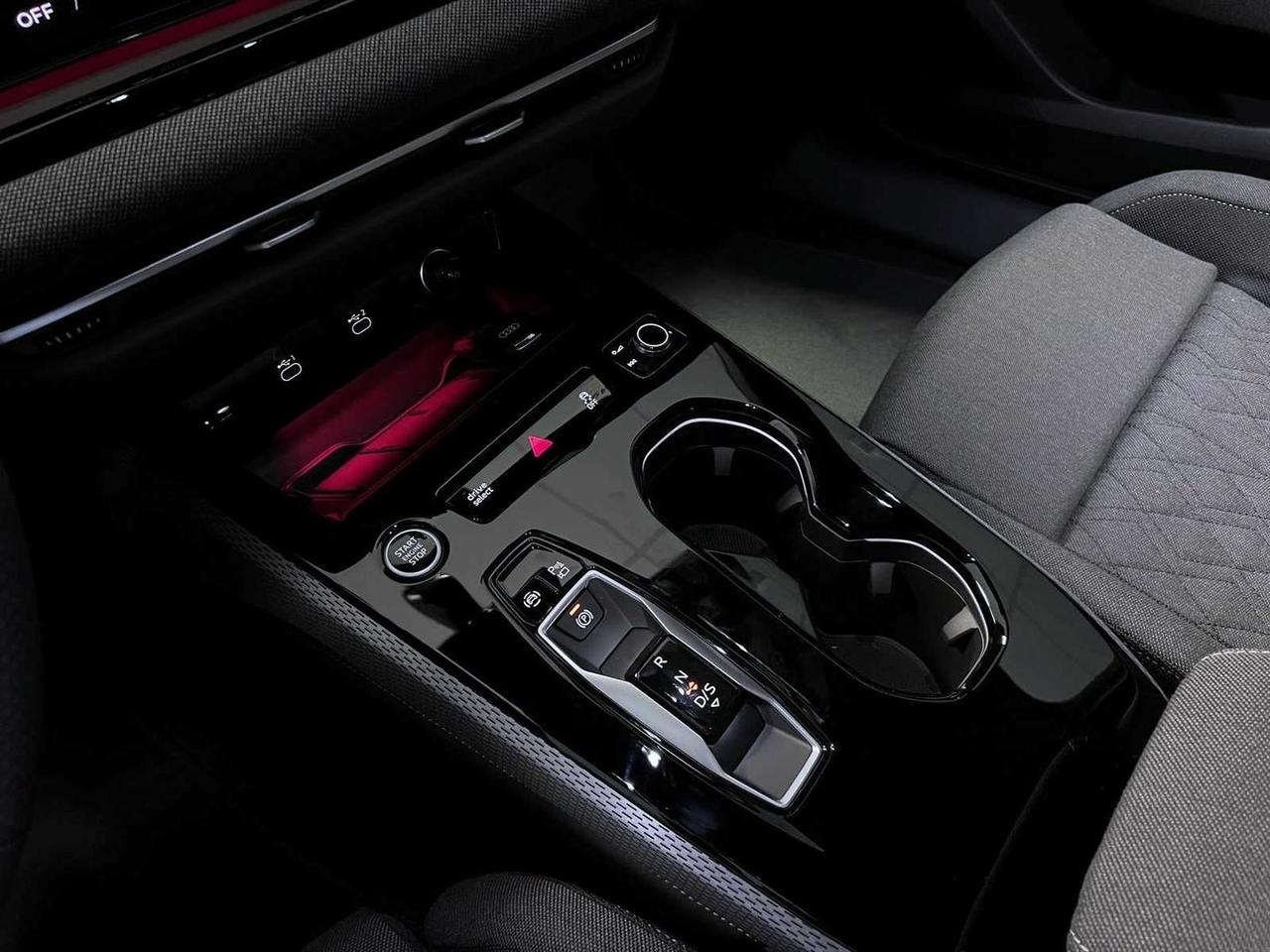 Audi A5 Avant TDI 150kW 204CV mHEV+ S tronic #8598