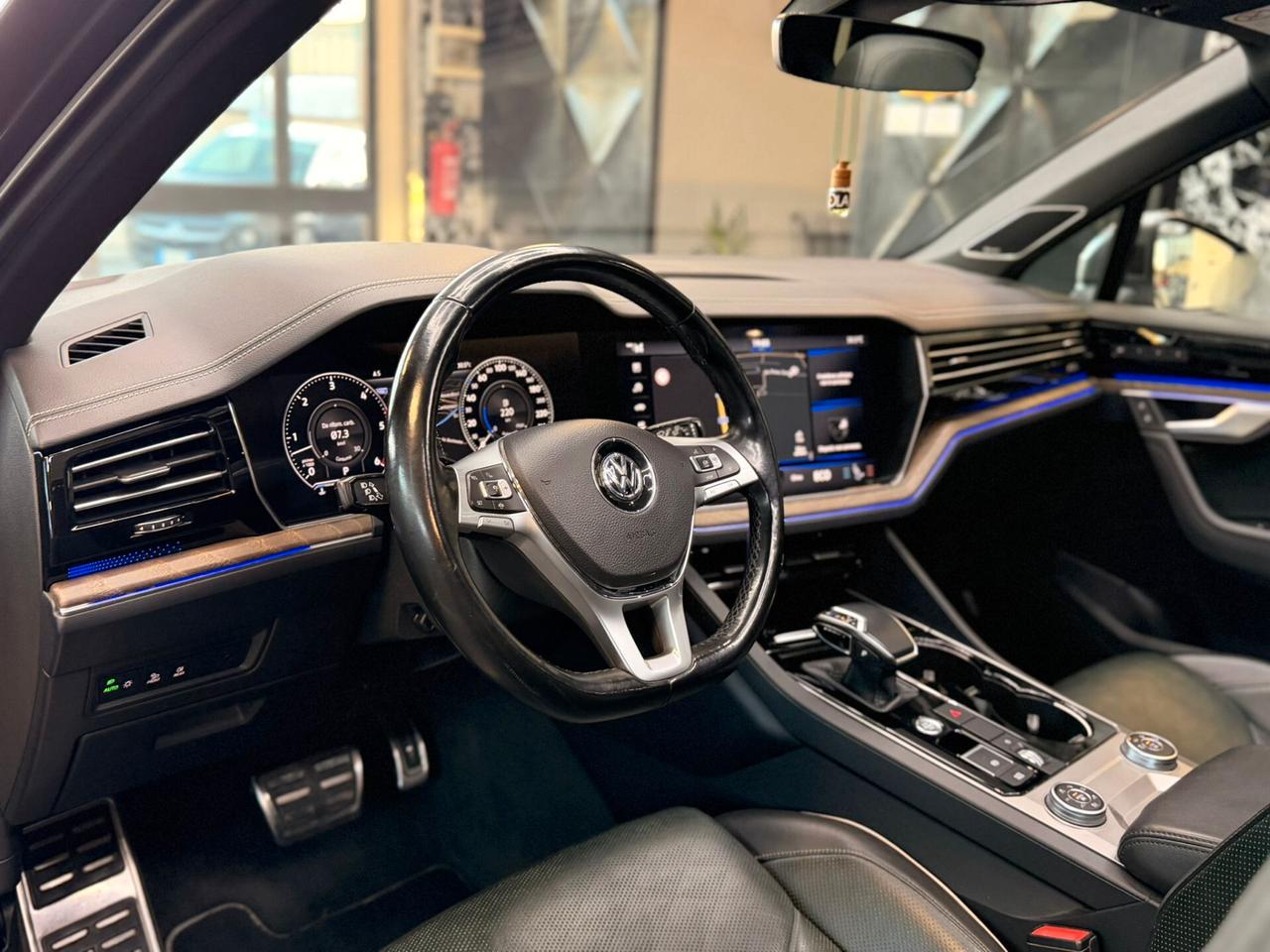 Volkswagen Touareg 3.0 V6 TDI SCR R-Line