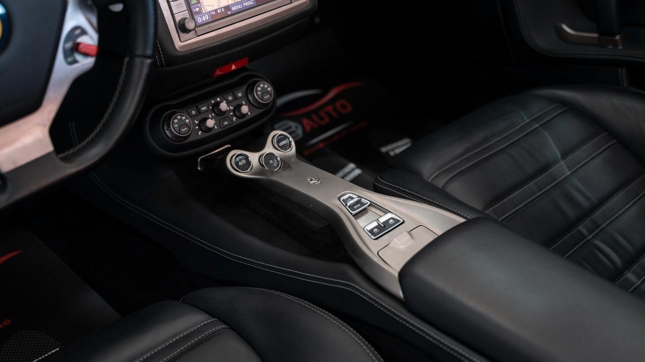 Ferrari California 4.3 DCT CABRIO CARBOCERAMIC 20" *SERVICE FERRARI*