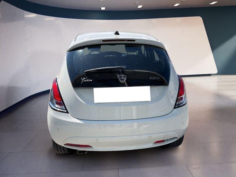 Lancia Ypsilon III 2021 1.0 firefly hybrid Gold s&s 70cv